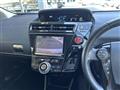 2016 Toyota PRIUS α