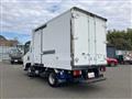 2018 Isuzu Elf Truck