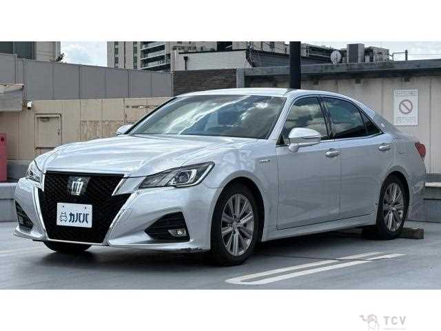 2015 Toyota Crown