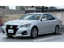 2015 Toyota Crown