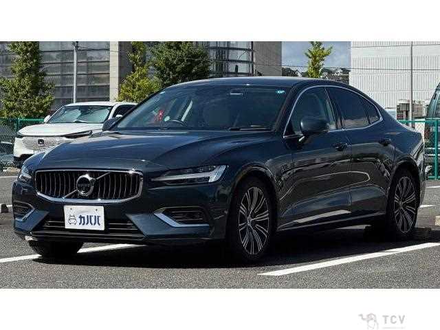 2022 Volvo S60