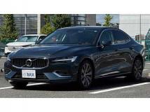 2022 Volvo S60