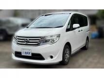 2015 Nissan Serena
