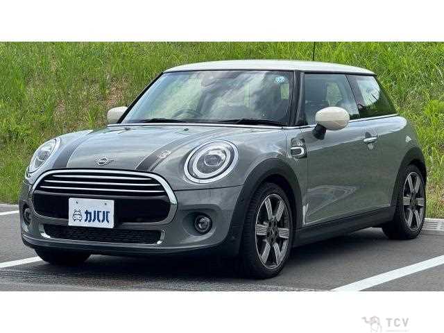 2021 BMW MINI