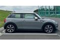 2021 BMW MINI