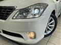 2012 Toyota Crown