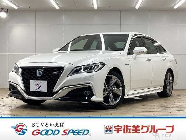 2019 Toyota Crown Hybrid
