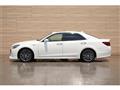 2013 Toyota Crown Hybrid