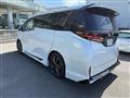 2025 Toyota Vellfire