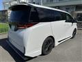 2025 Toyota Vellfire