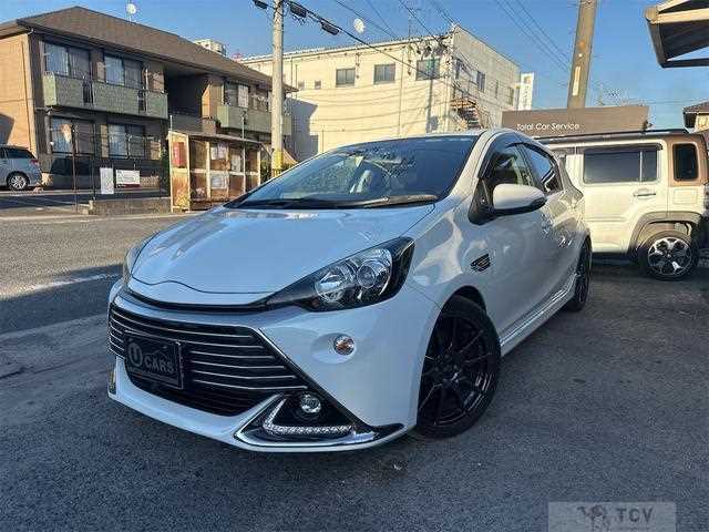 2015 Toyota AQUA