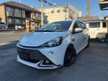2015 Toyota AQUA