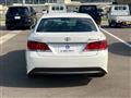 2014 Toyota Crown