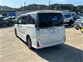 2015 Toyota Voxy