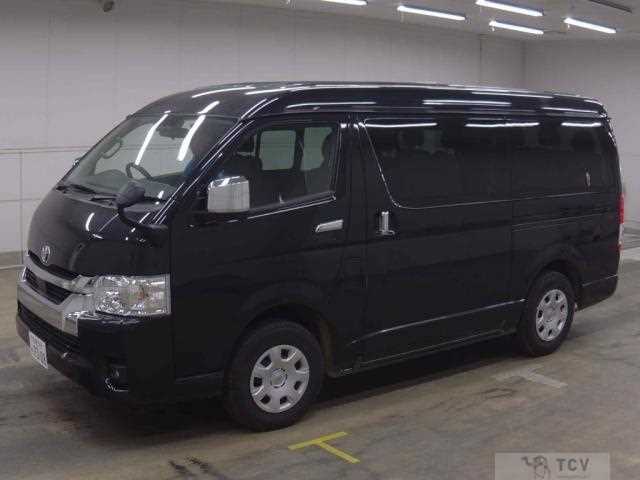 2025 Toyota Hiace Wagon