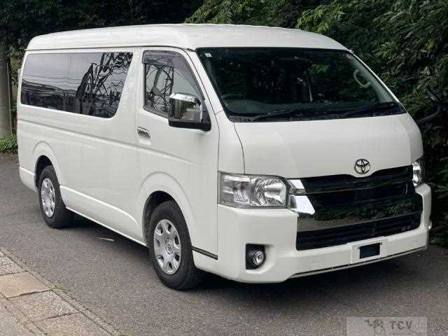 2021 Toyota Hiace Wagon