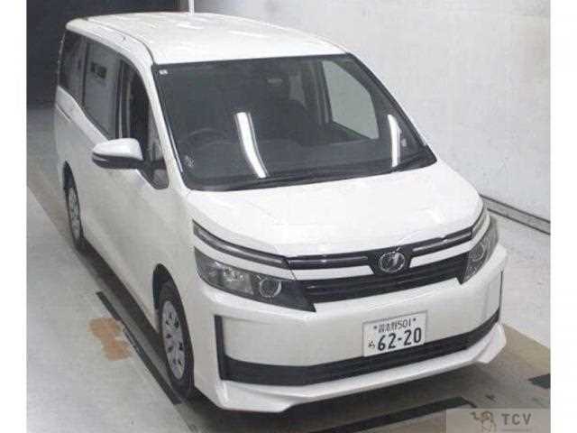 2016 Toyota Voxy