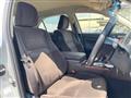 2014 Toyota Crown Hybrid