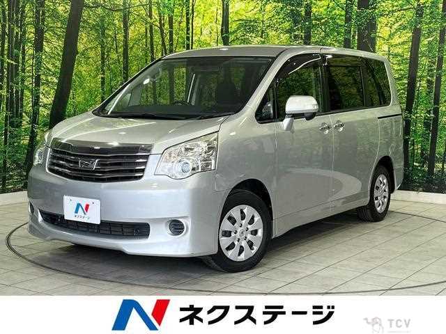 2011 Toyota Noah