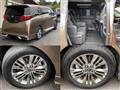 2024 Toyota Alphard Hybrid