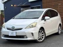 2013 Toyota PRIUS α