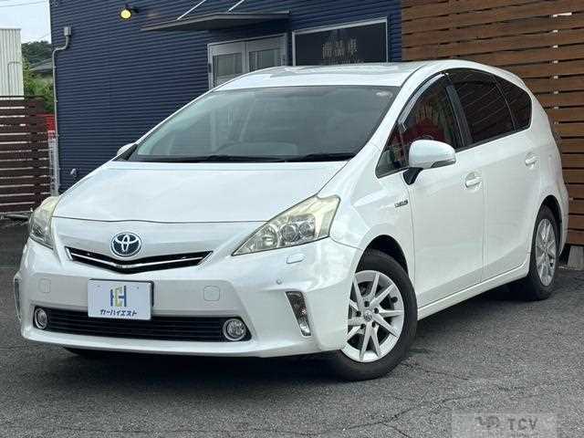 2012 Toyota PRIUS α
