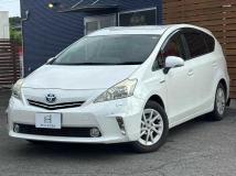 2012 Toyota PRIUS α