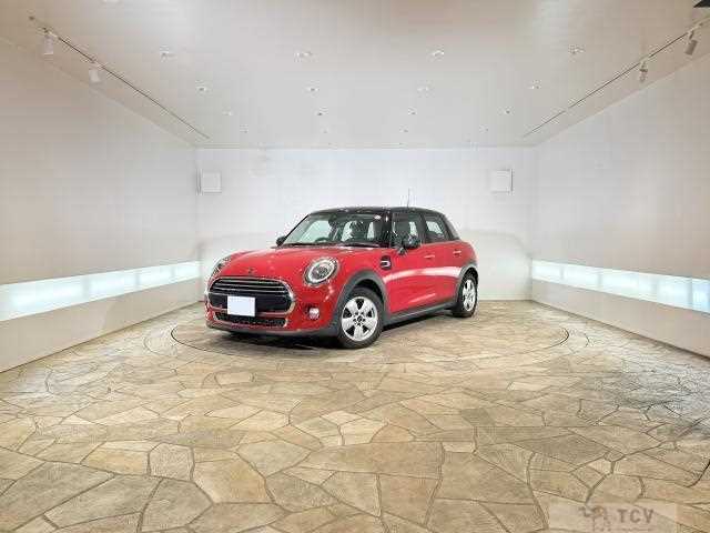 2018 BMW MINI