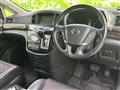 2017 Nissan Elgrand