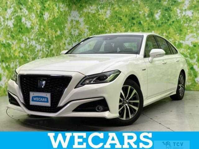 2019 Toyota Crown Hybrid