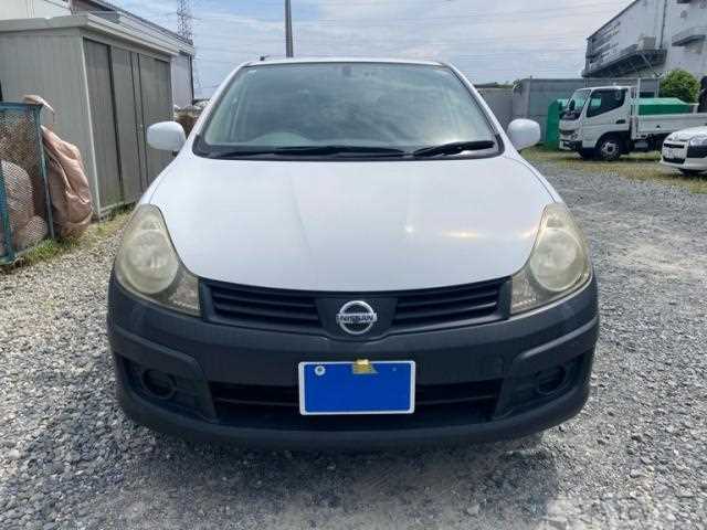 2012 Nissan AD