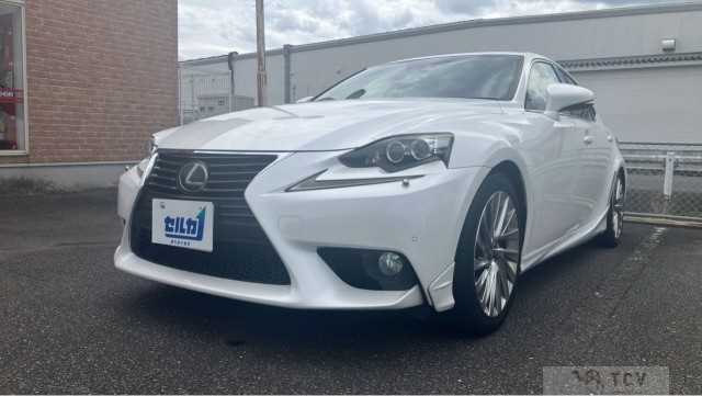 2014 Lexus IS