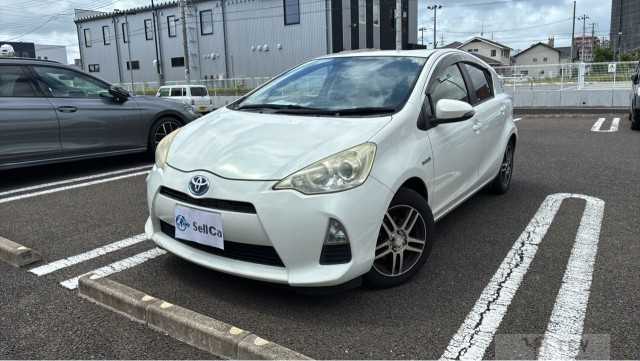 2013 Toyota AQUA