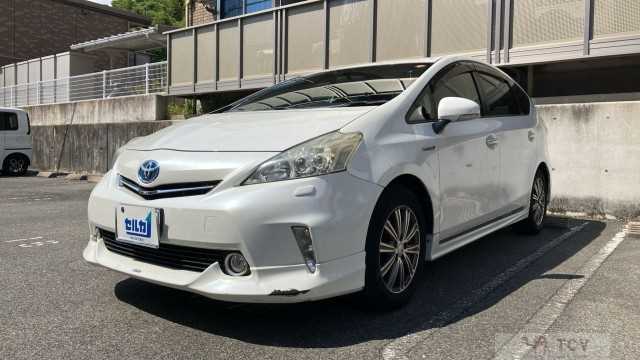 2014 Toyota PRIUS α