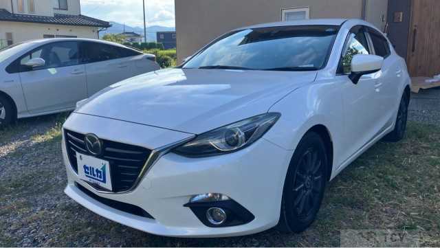 2015 Mazda Axela