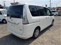 2013 Nissan Serena