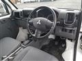 2014 Mitsubishi Minicab Truck