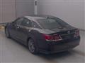 2016 Toyota Crown Hybrid