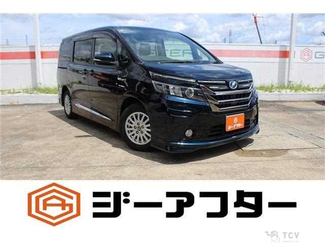 2014 Toyota Voxy
