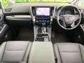 2022 Toyota Alphard Hybrid
