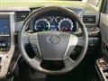 2013 Toyota Alphard Hybrid