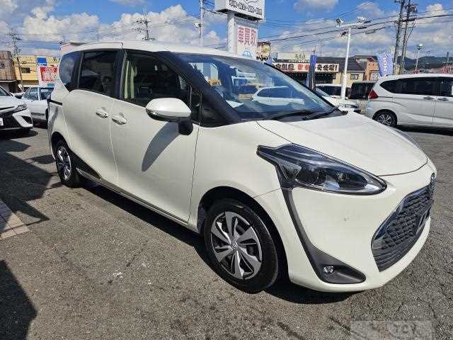 2021 Toyota Sienta