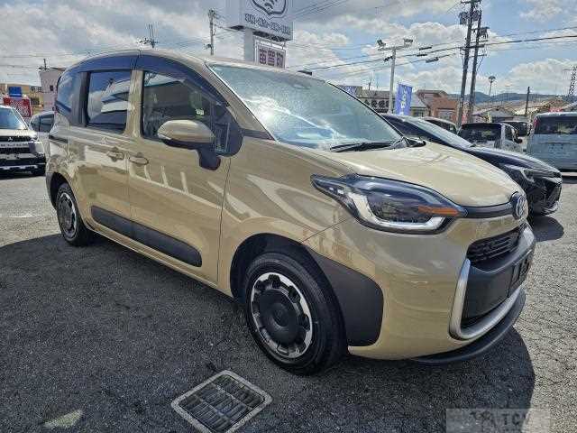 2023 Toyota Sienta
