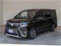 2017 Toyota Voxy
