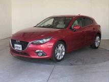 2014 Mazda Axela