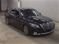 2013 Toyota Crown Majesta