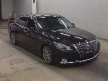 2013 Toyota Crown Majesta