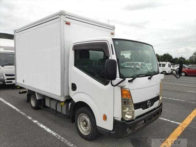 2013 Nissan Atlas