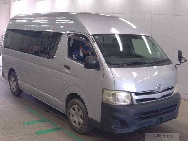 2013 Toyota Regiusace Van