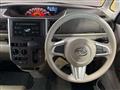 2017 Daihatsu Tanto